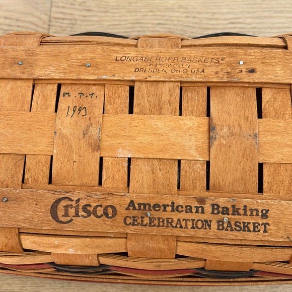 Two Longaberger baskets - Picture 2 of 3